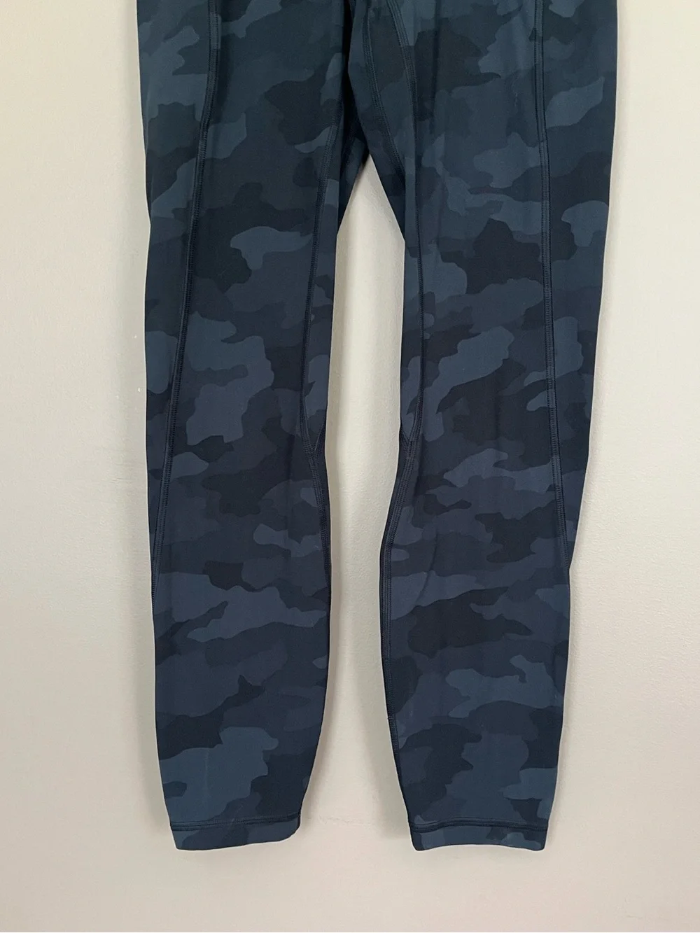 {Lululemon} Align High Rise Pant with Pockets 25